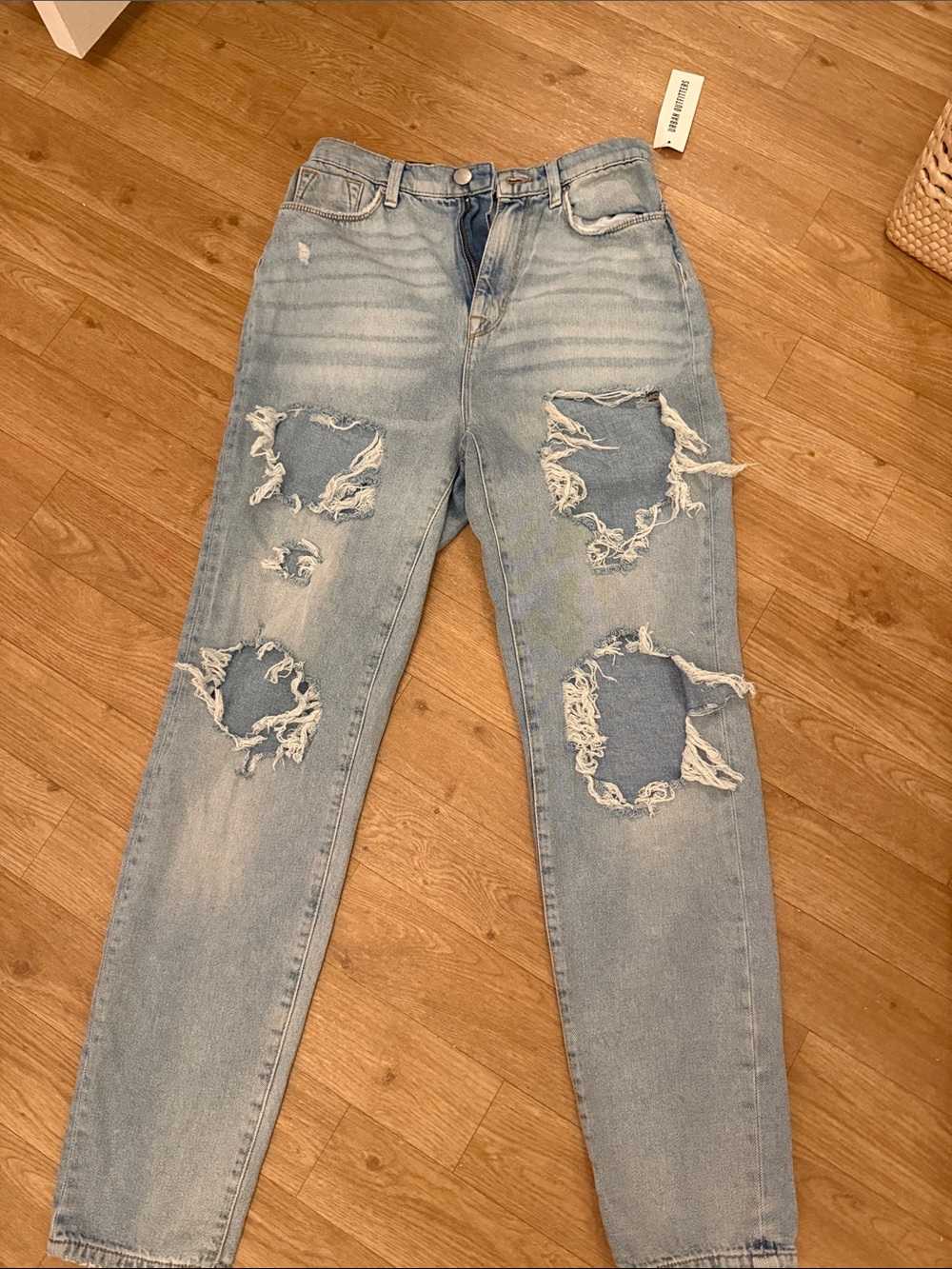 Light Wash Distressed High-Rise Mom Jeans - Urban Outfitters